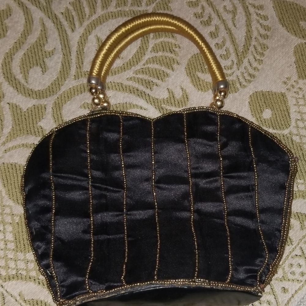 Small black, gold & silver mirror/beaded purse - Picture 2 of 5